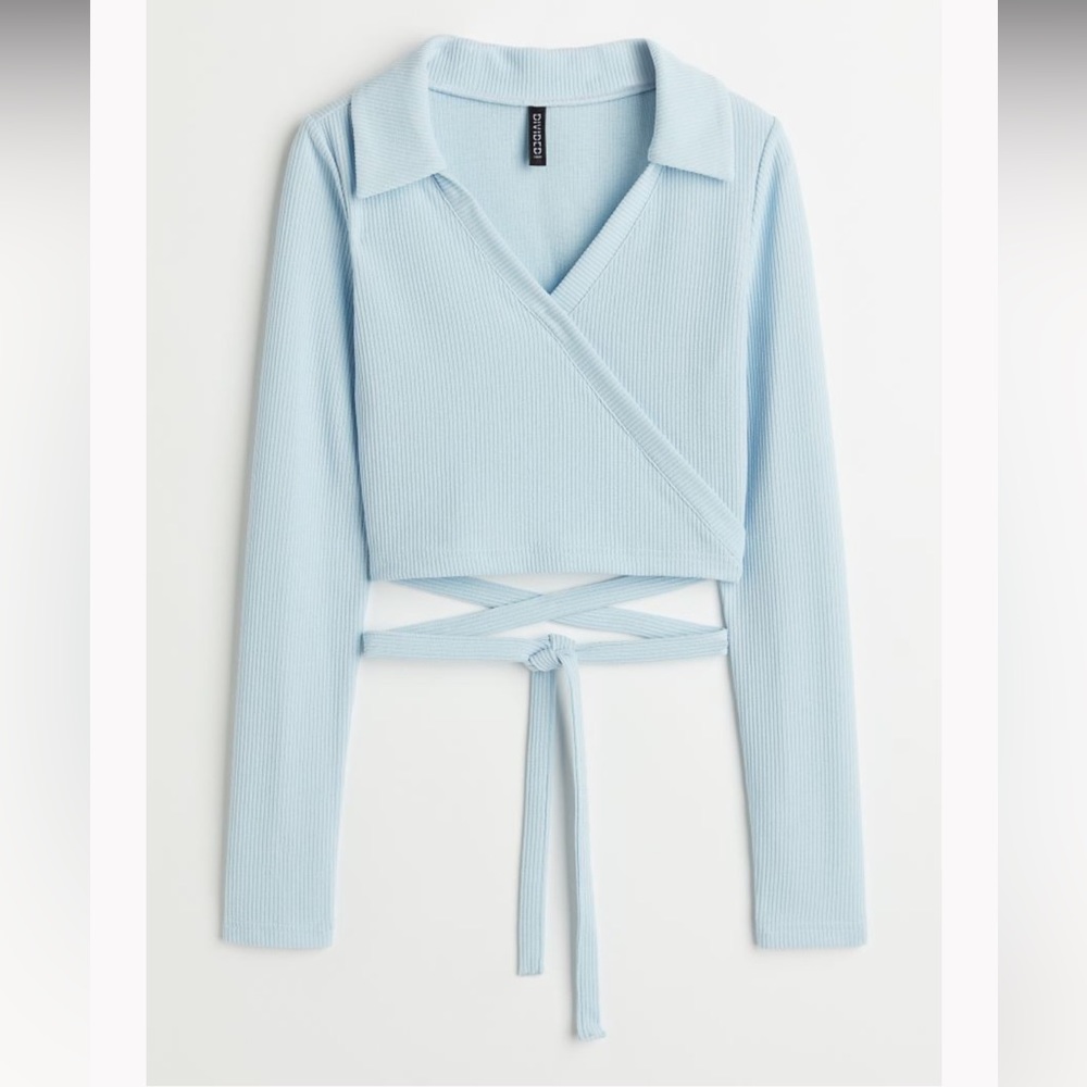 H&M Tie-back Crop Top